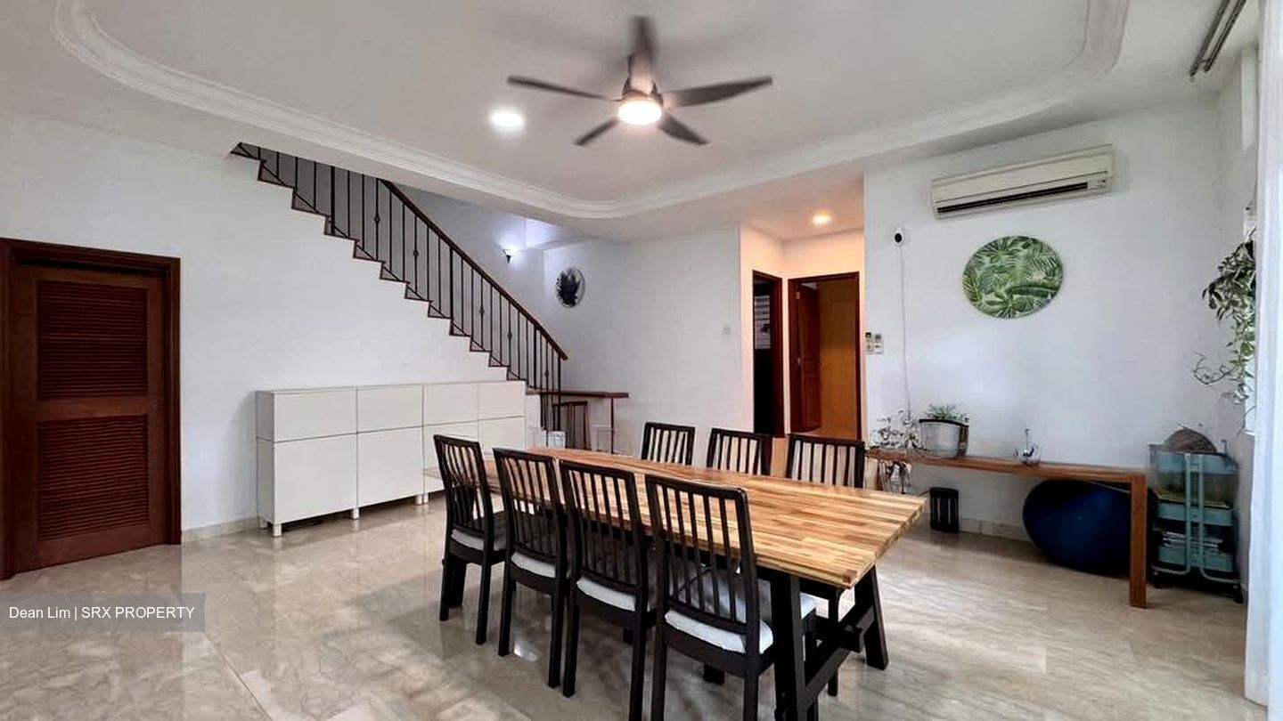 Pinewood Grove (D25), Terrace #582363741